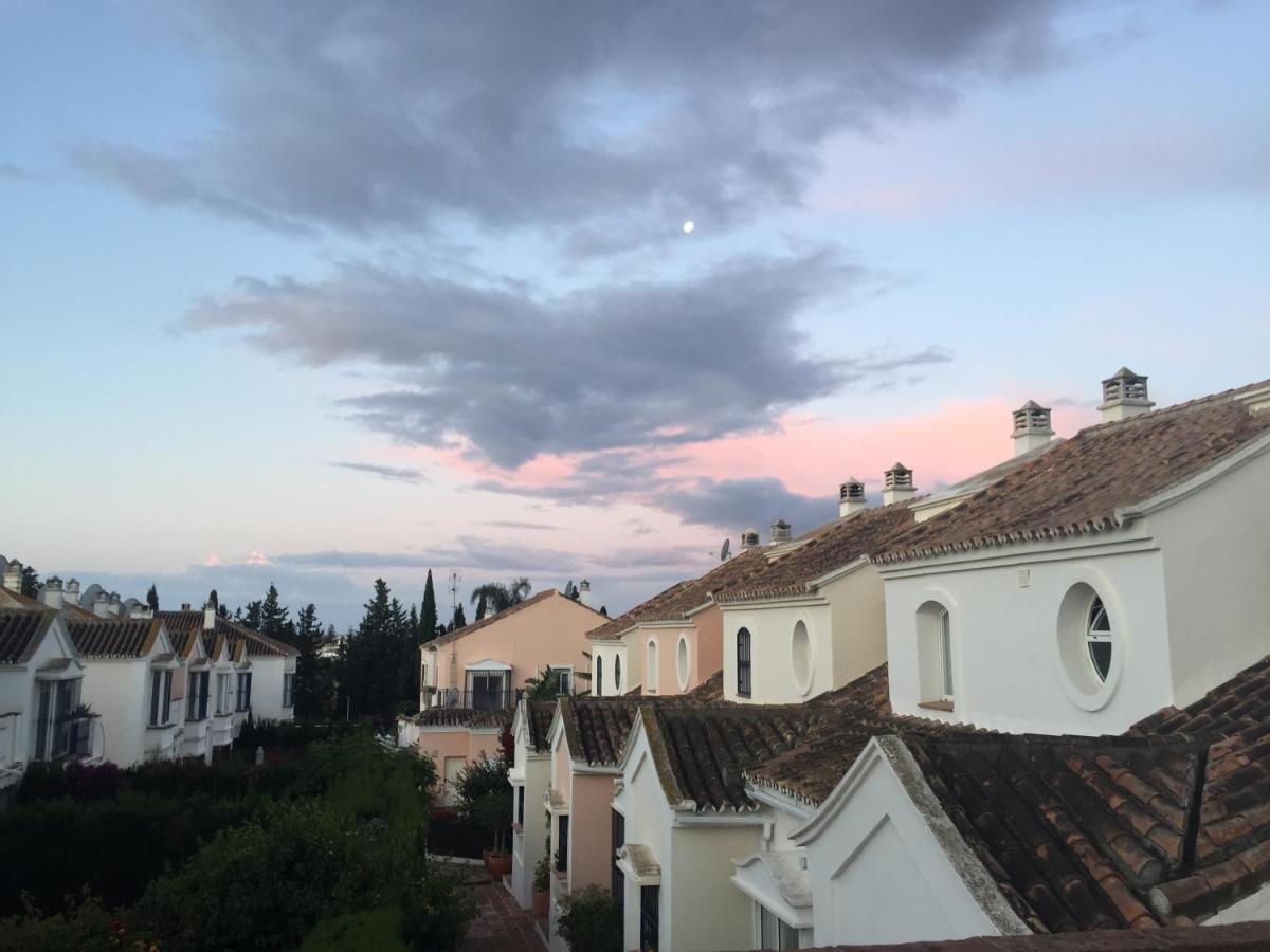 Charming 1 Bedroom Suite With Shared Kitchen Next To Puerto Banus Marbella Exterior photo